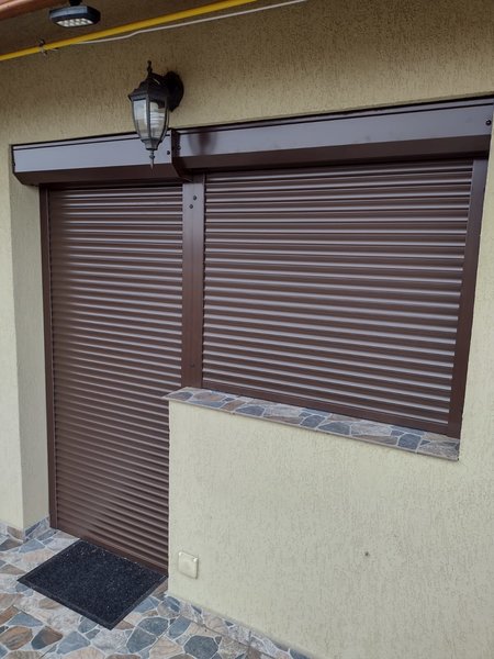 Reparatii rulouri exterioare si tamplarie PVC,